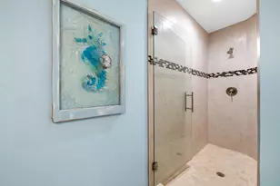 919 NE 17th Way, Fort Lauderdale, FL 33304 - Photo 18