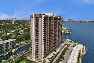 1800 NE 114th St, Miami, FL 33181 - Photo 8