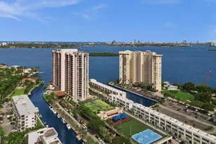 1800 NE 114th St, Miami, FL 33181 - Photo 1