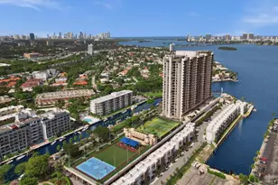 1800 NE 114th St, Miami, FL 33181 - Photo 10