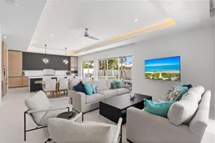 221 Shore Ct, Fort Lauderdale, FL 33308 - Photo 12