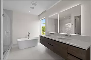 221 Shore Ct, Lauderdale by the Sea, FL 33308 - Photo 48
