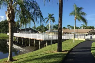 418 Pine Glen Ln, Greenacres, FL 33463 - Photo 26