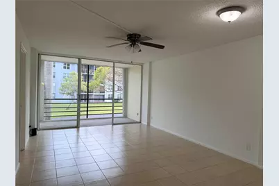 117 Royal Park Drive #2A, Oakland Park, FL 33309 - Photo 14