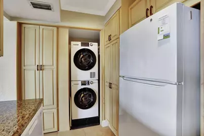 330 SE 20 Avenue #515, Deerfield Beach, FL 33441 - Photo 14