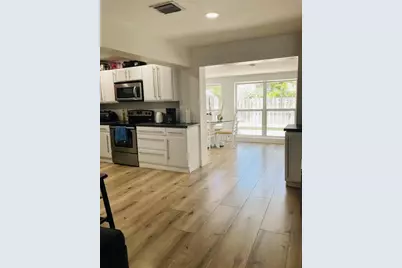 2640 NE 10th Terrace, Pompano Beach, FL 33064 - Photo 6