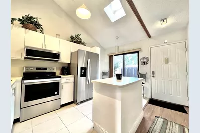7750 NW 79th Avenue #H5, Tamarac, FL 33321 - Photo 10