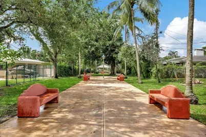 2924 NW 8th Avenue, Wilton Manors, FL 33311 - Photo 24