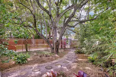 2924 NW 8th Avenue, Wilton Manors, FL 33311 - Photo 22