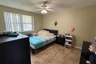 10056 Winding Lake Rd, Sunrise, FL 33351 - Photo 14