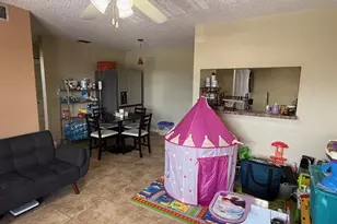 10056 Winding Lake Rd, Sunrise, FL 33351 - Photo 4