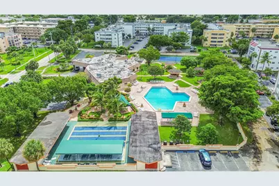 4000 NW 44th Avenue #401, Lauderdale Lakes, FL 33319 - Photo 38