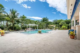 5801 Estates Dr, Fort Lauderdale, FL 33330 - Photo 80