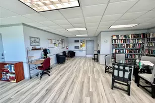 2300 Park Ln, Hollywood, FL 33021 - Photo 24