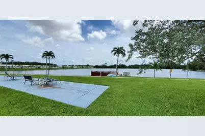 2300 Park Lane #311, Hollywood, FL 33021 - Photo 32