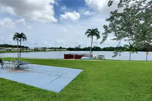 2300 Park Ln, Hollywood, FL 33021 - Photo 32