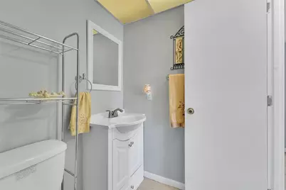 9261 Sunrise Lakes Boulevard #309, Sunrise, FL 33322 - Photo 18