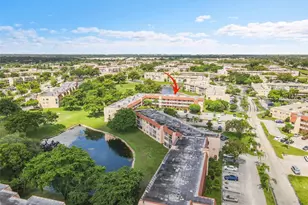 9261 Sunrise Lakes Blvd, Sunrise, FL 33322 - Photo 54