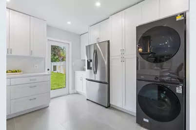 324 NE 28th Street, Fort Lauderdale, FL 33334 - Photo 8