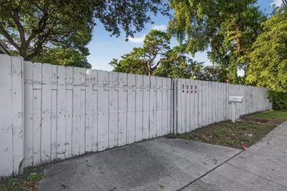2009 NW 21st Avenue, Fort Lauderdale, FL 33311 - Photo 18