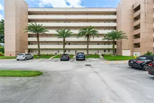 8900 Washington Blvd Unit, Pembroke Pines, FL 33025 - Photo 20