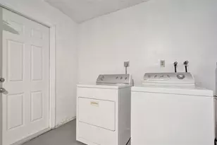 6755 NW 15th St, Margate, FL 33063 - Photo 10