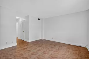 420 NE 12th Ave, Hallandale Beach, FL 33009 - Photo 14