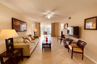 9420 S Hollybrook Lake Dr, Hollywood, FL 33025 - Photo 1