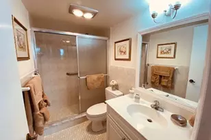 9420 S Hollybrook Lake Dr, Pembroke Pines, FL 33025 - Photo 4