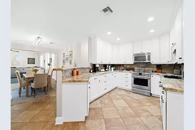 812 NW 26th Street, Wilton Manors, FL 33311 - Photo 10