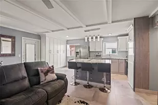 352 Saxony Trail, Delray Beach, FL 33446 - Photo 4