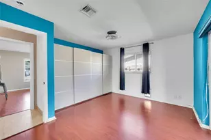 1736 NW 38th St, Oakland Park, FL 33309 - Photo 10