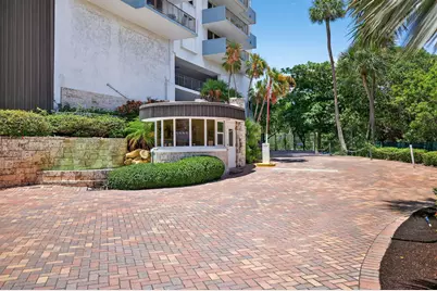 777 Bayshore Drive #701, Fort Lauderdale, FL 33304 - Photo 4