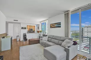 315 NE 3rd Ave, Fort Lauderdale, FL 33301 - Photo 2