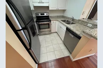 2107 SE 10th Avenue #814, Fort Lauderdale, FL 33316 - Photo 8