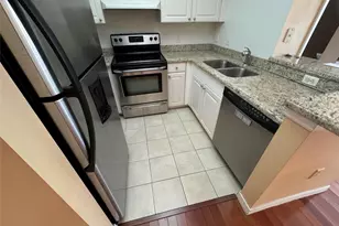 2107 SE 10th Ave, Fort Lauderdale, FL 33316 - Photo 8