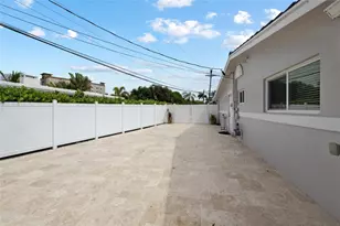 2228 SE 10th St, Pompano Beach, FL 33062 - Photo 32