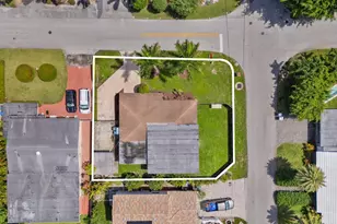 1498 NE 39th St, Fort Lauderdale, FL 33334 - Photo 32