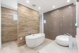 1498 NE 39th St, Fort Lauderdale, FL 33334 - Photo 16