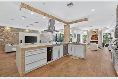 2460 NE 36th Street, Fort Lauderdale, FL 33308 - Photo 22