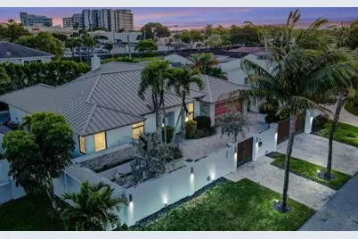2460 NE 36th Street, Fort Lauderdale, FL 33308 - Photo 1