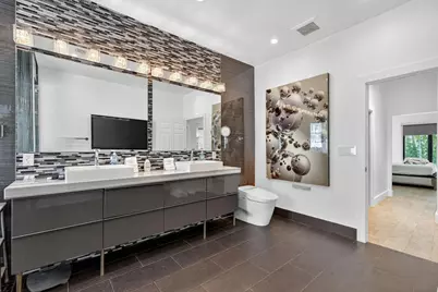 2460 NE 36th Street, Fort Lauderdale, FL 33308 - Photo 30