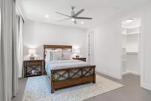 2306 NE 12th Ct, Fort Lauderdale, FL 33304 - Photo 38