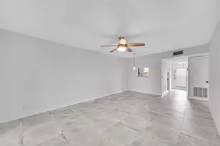 9761 Sunrise Lakes Blvd, Sunrise, FL 33322 - Photo 6