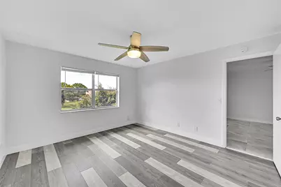 9761 Sunrise Lakes Boulevard #301, Sunrise, FL 33322 - Photo 8