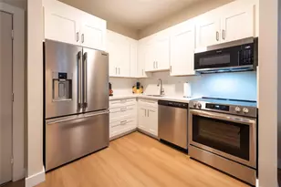 7827 Ashmont Cir, Tamarac, FL 33321 - Photo 6