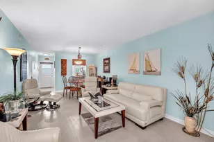 2131 NE 42nd Ct, Pompano Beach, FL 33064 - Photo 20