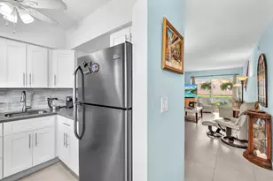 2131 NE 42nd Ct, Pompano Beach, FL 33064 - Photo 14