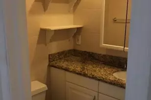 411 SE 8th St, Deerfield Beach, FL 33441 - Photo 6