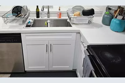 1827 Runners Way, Pompano Beach, FL 33068 - Photo 2